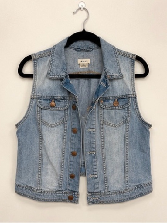 H&M Jackets & Blazers - H&M Light Wash Blue Denim Vest Size Small